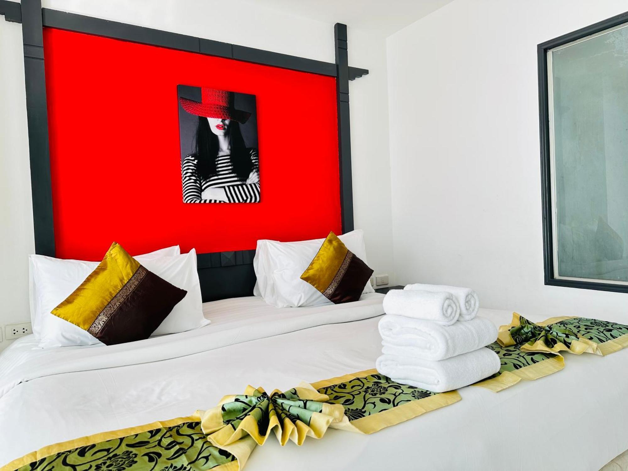 Hotel Baya Phuket パトン エクステリア 写真